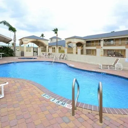 Americas Best Value Inn & Suites San Benito 
