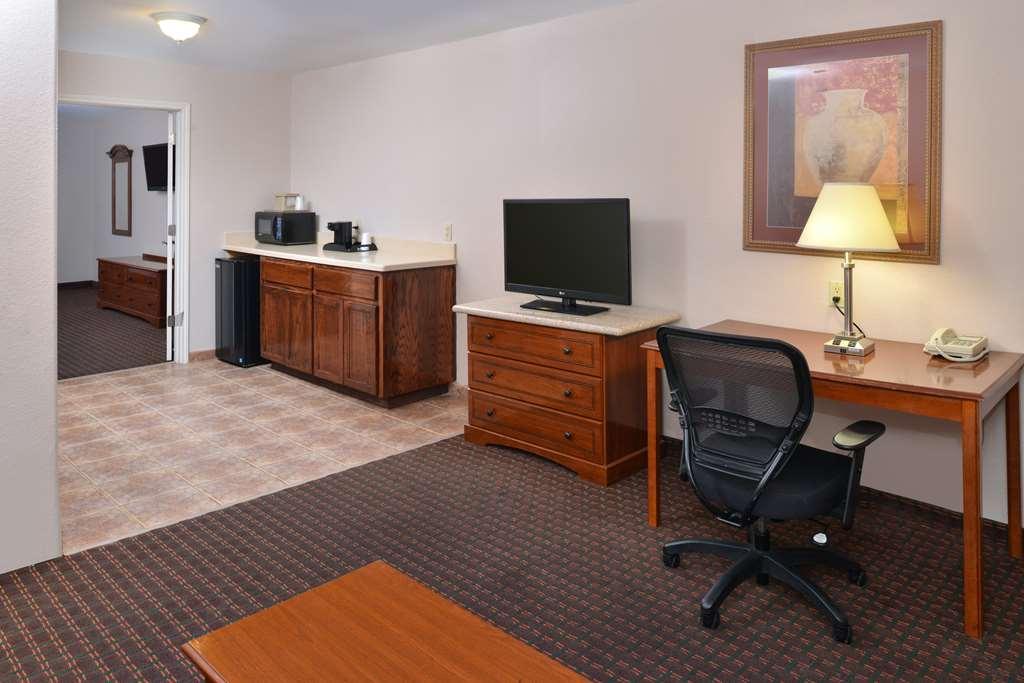 Motel Americas Value & San Benito
