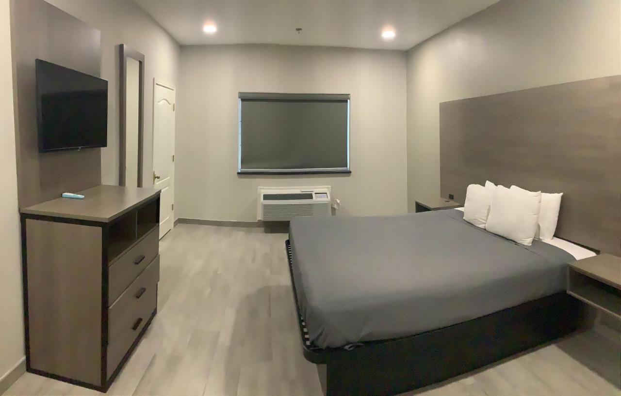 Motel Americas Value & San Benito