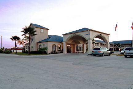 Motel Americas Value & 2*